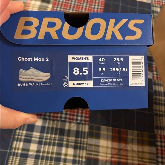 Brooks Ghost Max 2 new in box - Picture 4 of 8